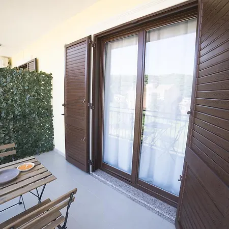 Couette-café Sikania Casa Perla *
